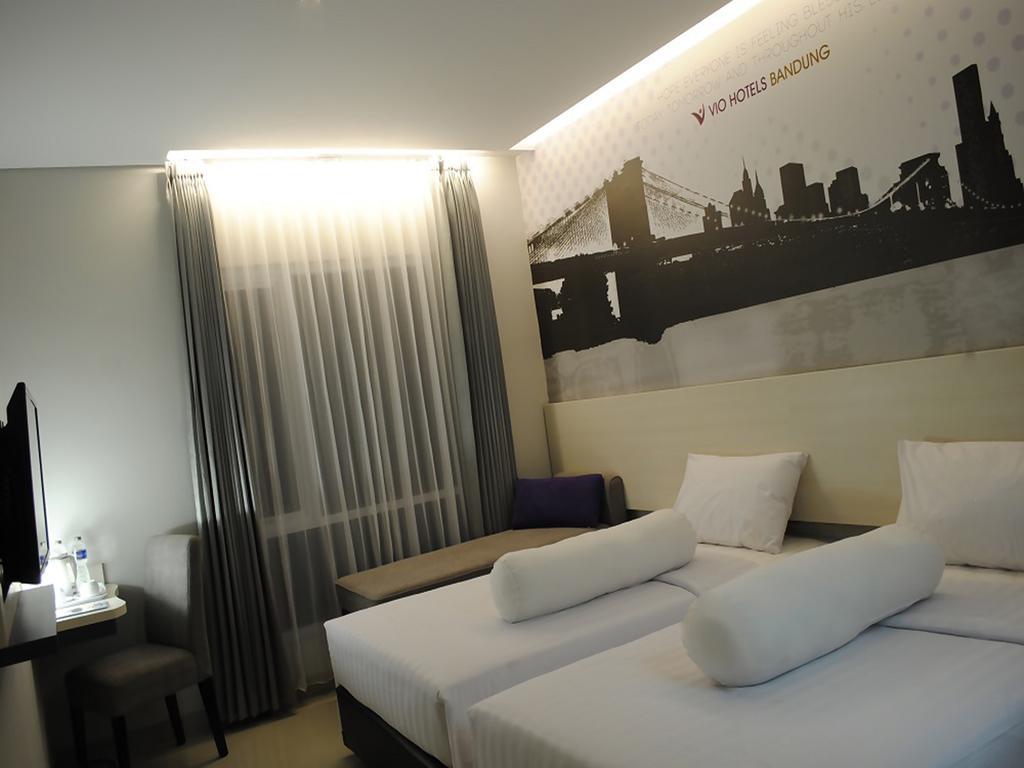 Vio Hotel Veteran Bandung Room photo
